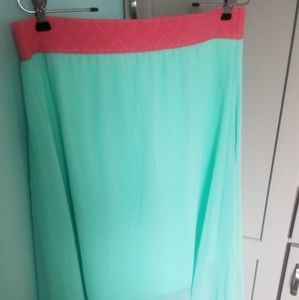 Women's Lularoe Lola skirt